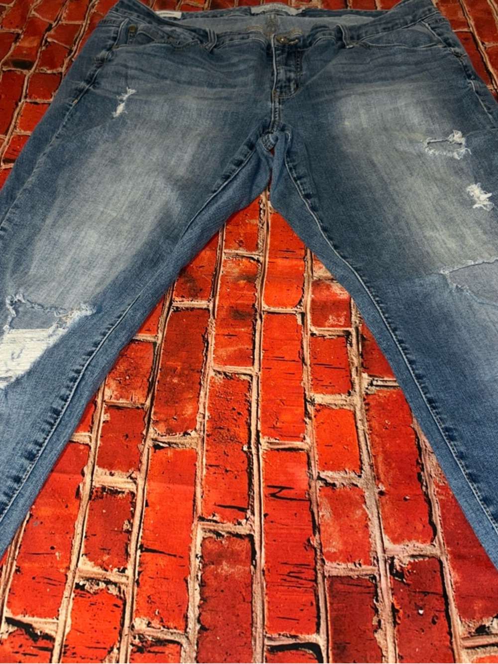 Torrid Medium Wash Boyfriend Jeans Distressed Size 20
